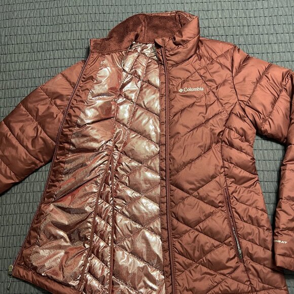 NWOT Women’s Columbia Heavenly Omni Heat Burgundy Jacket Size Smalll - Picture 4 of 6
